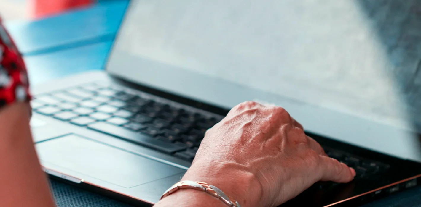 Walter and the Online Banking Login He Was Afraid to Touch